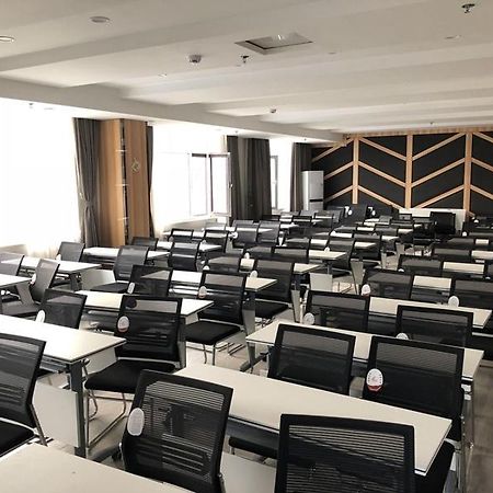 Thank Inn Plus Hotel Hebei Shijiazhuang Yuhua District of Hebei Normal University Bagian luar foto