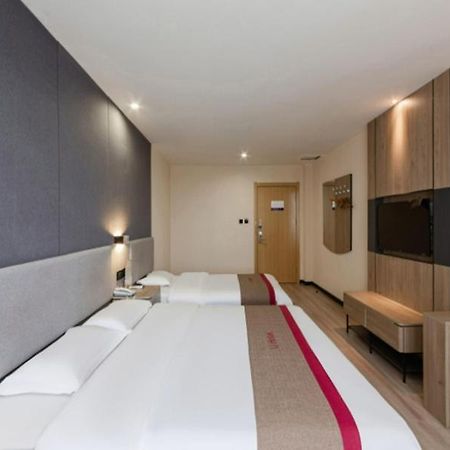 Thank Inn Plus Hotel Hebei Shijiazhuang Yuhua District of Hebei Normal University Bagian luar foto